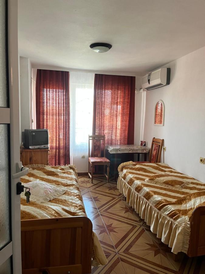 Central Guesthouse Νεσέμπαρ Εξωτερικό φωτογραφία