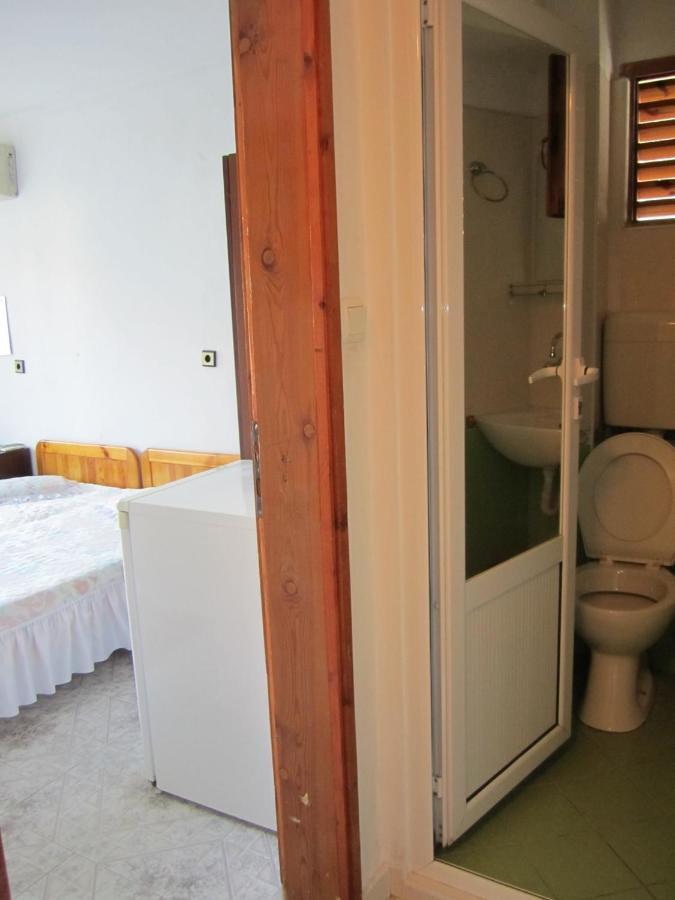 Central Guesthouse Νεσέμπαρ Εξωτερικό φωτογραφία