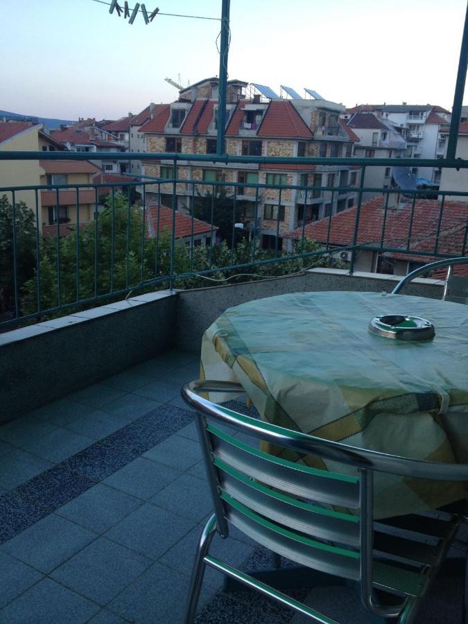 Central Guesthouse Νεσέμπαρ Εξωτερικό φωτογραφία