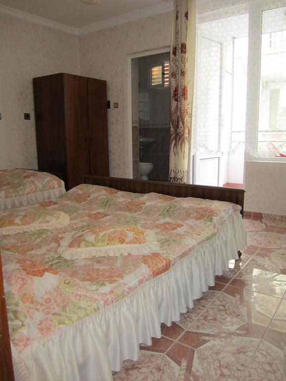 Central Guesthouse Νεσέμπαρ Εξωτερικό φωτογραφία